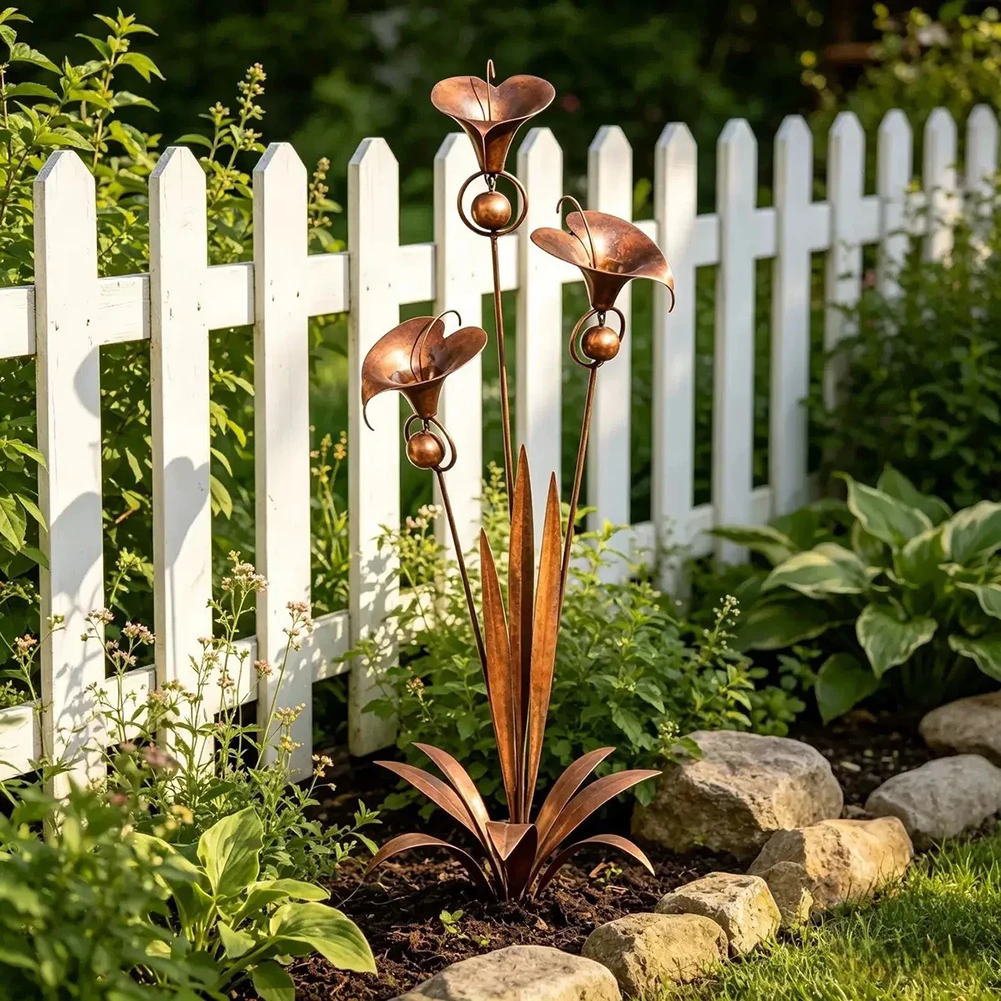 Rusty Bluebell Yard Art Sculptures Stakes Rustic Patina Garden Decorations Potted Plant Countryside-Farmhouse Yard Ornament