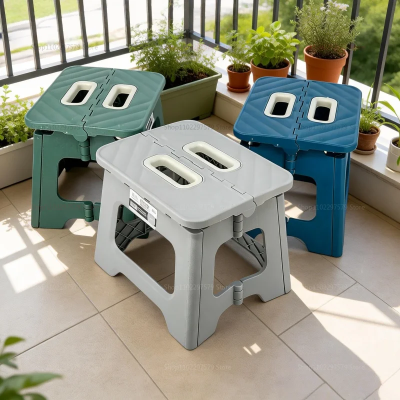 Складной уличный стул-табурет  – обзор и цена Kids Outdoor Foldable Chair