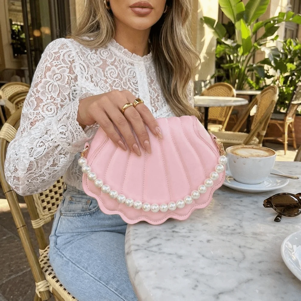 Elegant Sweet Shell Shaped Crossbody Bag PU Adjustable Strap Faux Leather Shoulder Bag Pearl Chain Lightweight Handbag Women