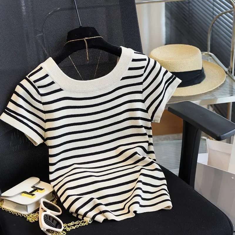 T-shirt lavorata a maglia a righe francesi da donna moda estiva scollo a U top casual a maniche corte T-shirt basic tutte abbinate in seta ghiacciata femminile