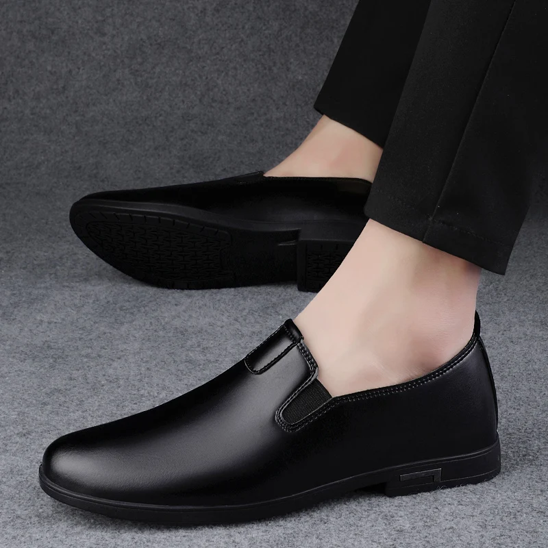 New Genuine Soft Cow Leather Men Soft Anti-slip Shoes Elevator Design Platform Sneakers Man Loafers Male Moccasins Driving Flats