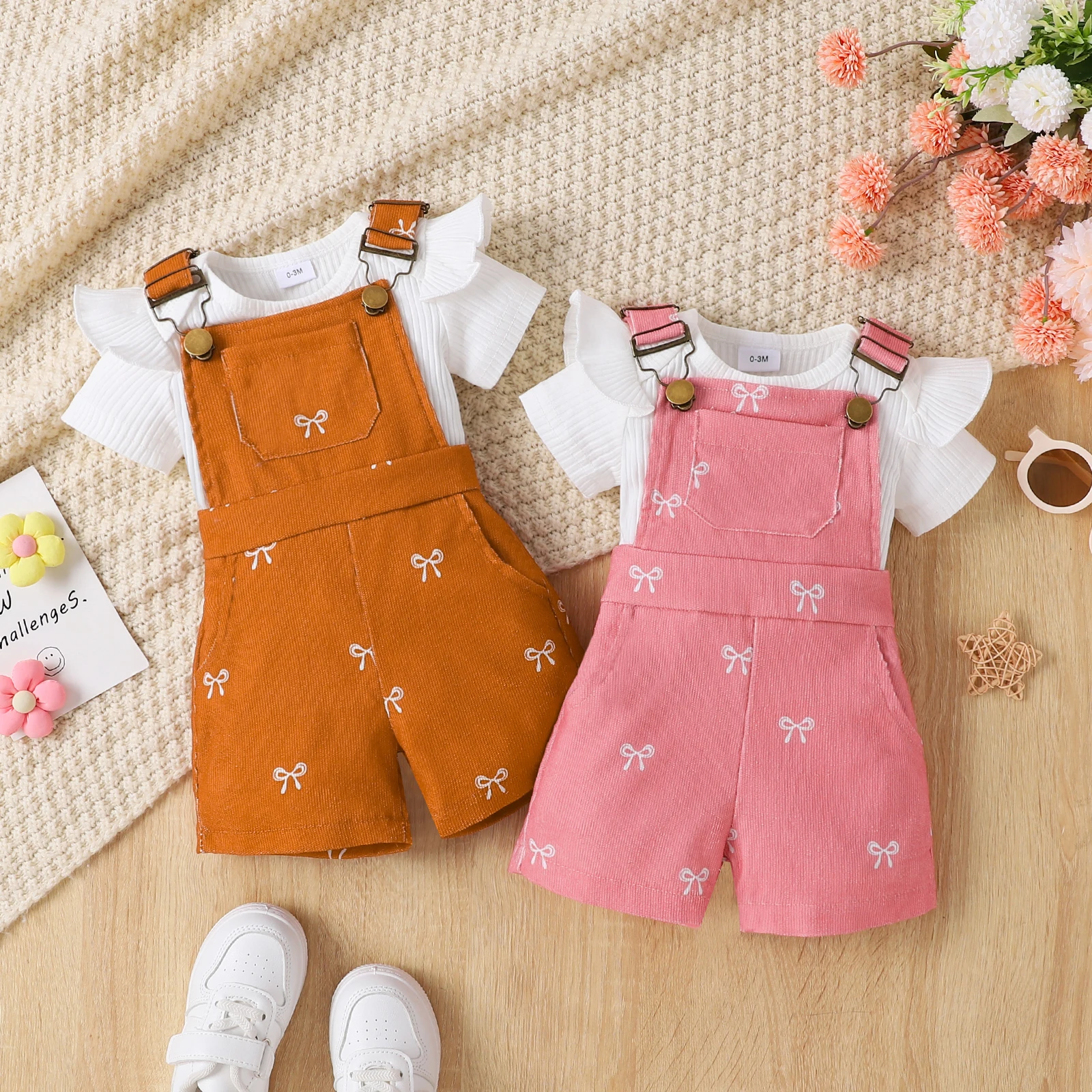 

2PCS Summer New Style Girls 0-1 Years Old Sweet And Cute Rice White Pit Strip Clothes + Printed Suspenders Shorts