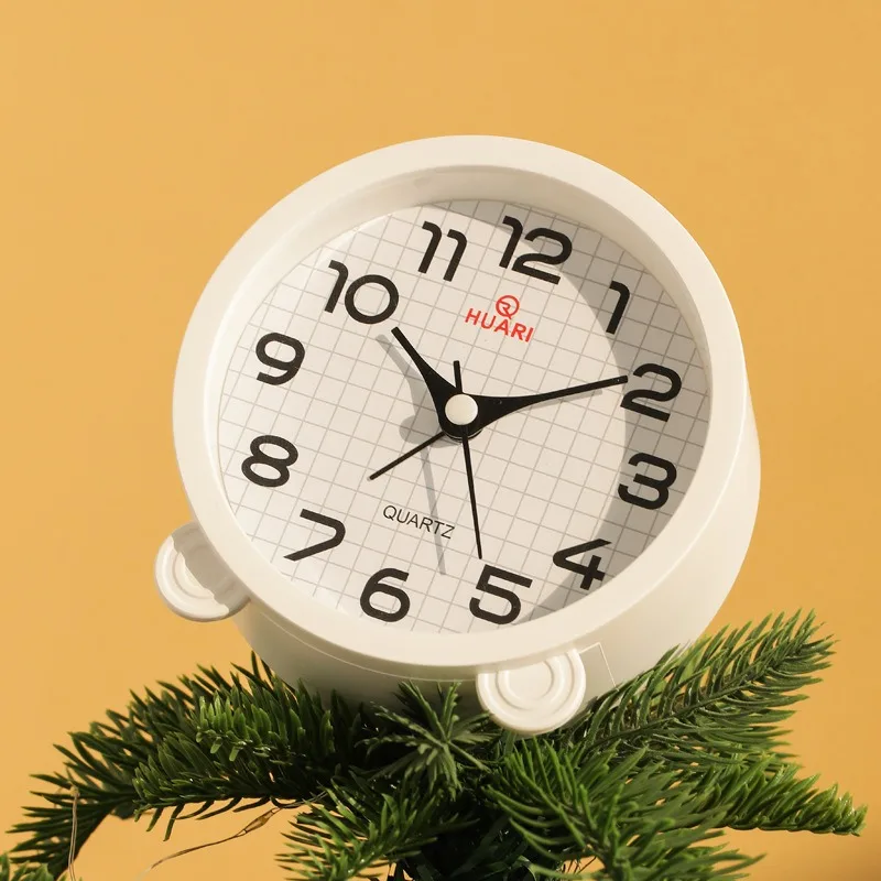 

Minimalist Checkered Alarm Clock Creative Round Square Children's Bedside Clock Silent Sweep Seconds Quartz Watches Ornaments