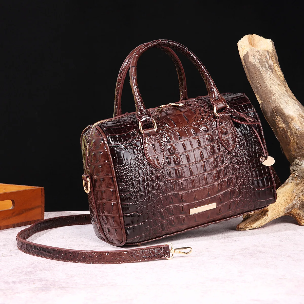 New in Fashion One-shoulder Messenger Purse Crocodile Pattern Leather Handbag Retro Underarm Luxury Tofu Women Bag purse