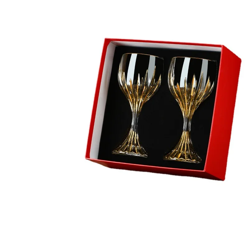 Luxury gold-painted red wine glass wine goblet 2 pcs gift box housewarming gift wine glass set crystal glass