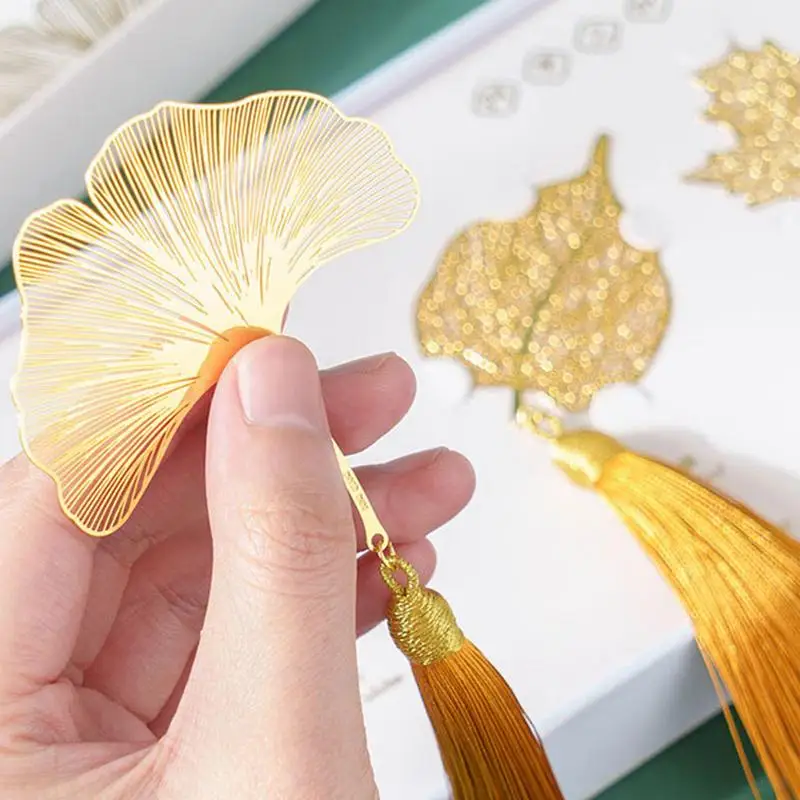 Leaf Bookmark Delicate Hollow Bookmark Set With Tassel Shiny Metal Pretty Bookmarks Gift For New Year Wedding Birthday Valentine