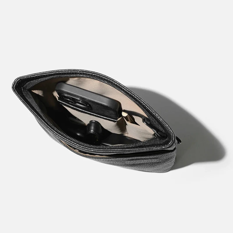 High Quality Full Grain Leather Bags Minimal Grams28 153 Sling Mini Men Leather Crossbody Bag