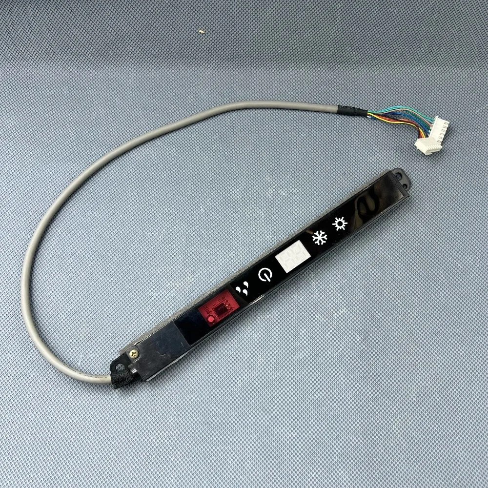 Suitable for hang-up 2P Lvmanyuan remote control receiving board 30565038 display  D5183P light 