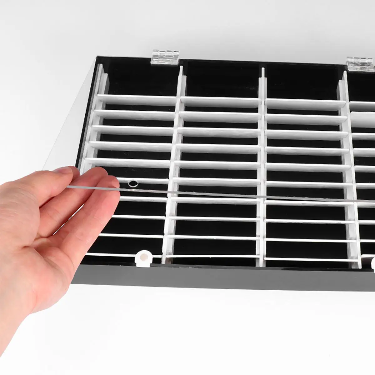 

1Pcs Nail Color Cards Display Box 40 Grids Black Acrylic Fake Nail Display Rack Easy Assemble Manicure Storage Stand Salon Use