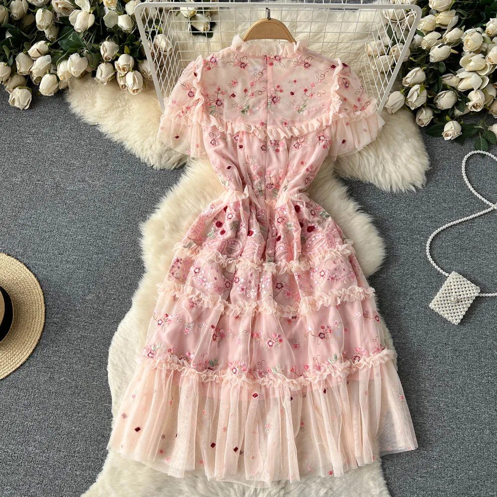 European and American Socialite Summer New Style Wooden Ear Printing Cake Dress Female Machine Embroidery Sweet Pleated