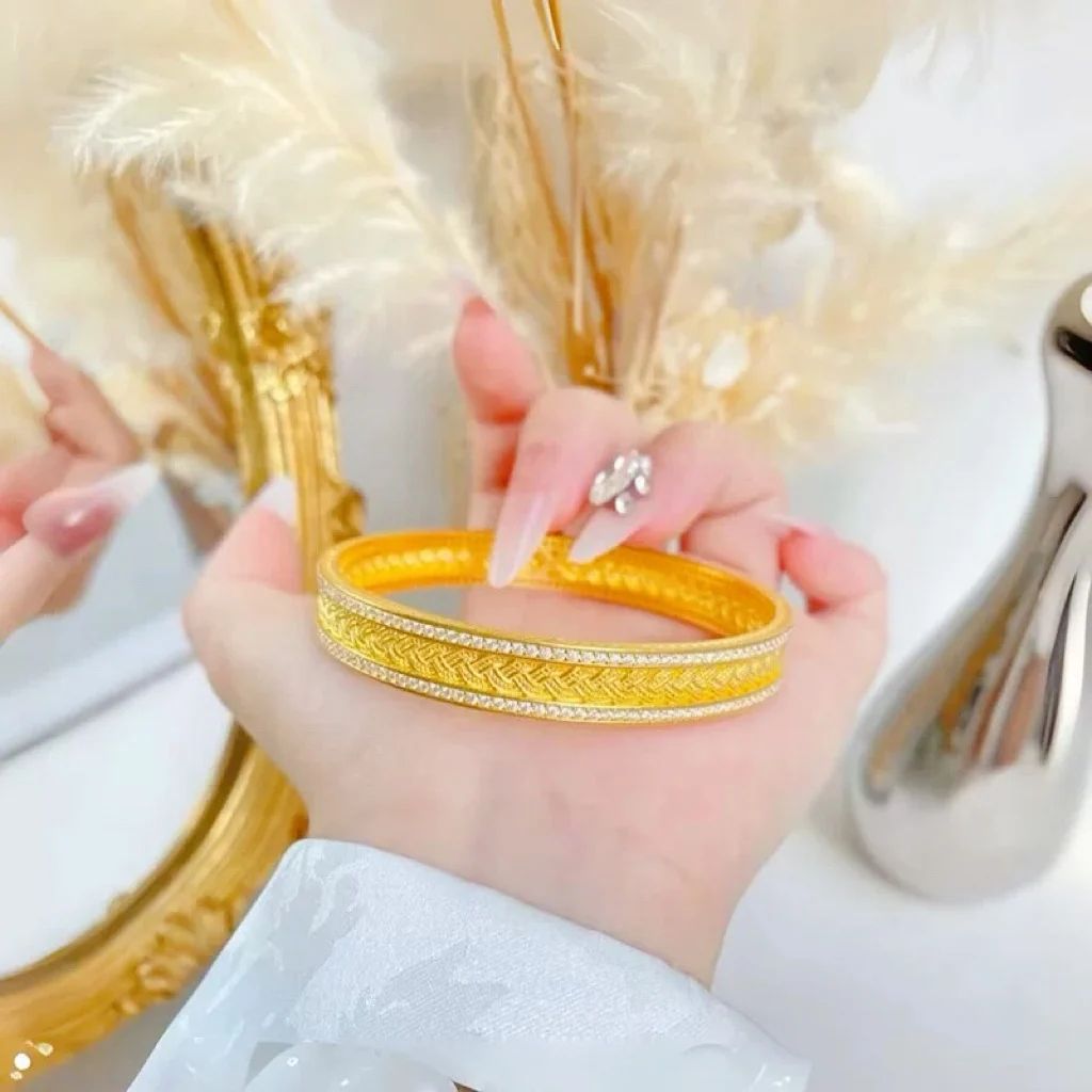 Goddess Style Inlaid Diamond Exquisite Wheat Bangle Women 24K Gold AU999 Elegant and Outstanding