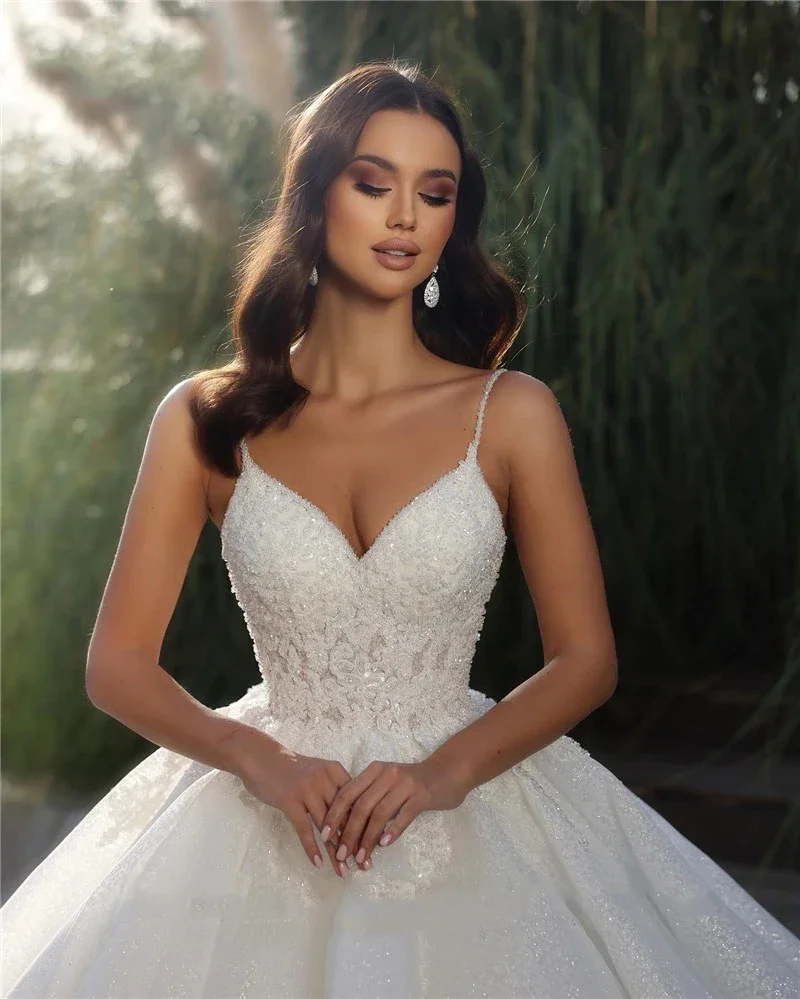 Off Shoulder Sleeveless Exquisite Appliques A-Line Fluffy Mopping Wedding Dresses 2024 Classic Princess Bridal Gown Customized