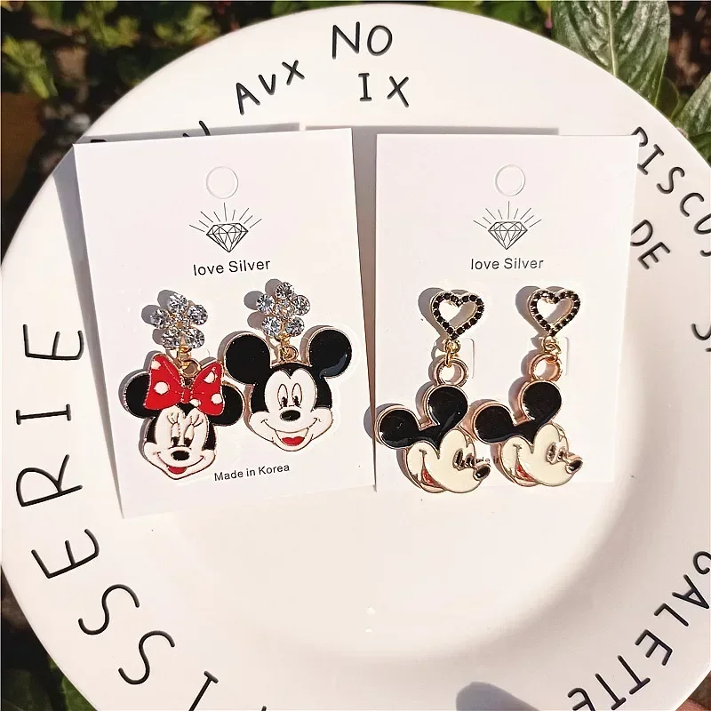 Disney Kawaii Earrings Mickey Mouse Mickey Anime Jewelry Cartoon Asymmetric Heart Stud Earrings Jewelry Women Girl Birthday Gift