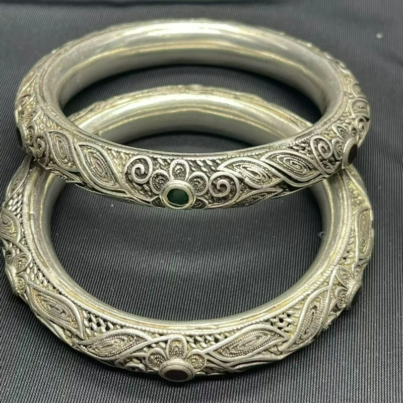 Old Tibetan Silver Exquisite Hollow Carving Inlaid Red Green Agate Bracelets Men Women's Accessories Personalized Fashion Gifts