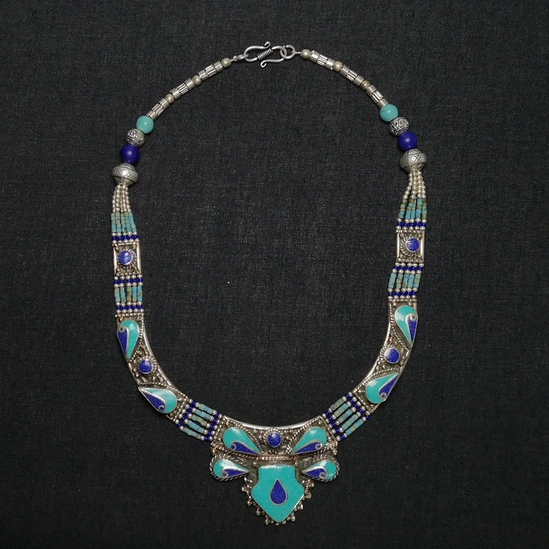 YIZHU CULTUER ART Size Length 450mm Old ChinaTibet Silver Inlay Turquoise Necklace Decoration Collection