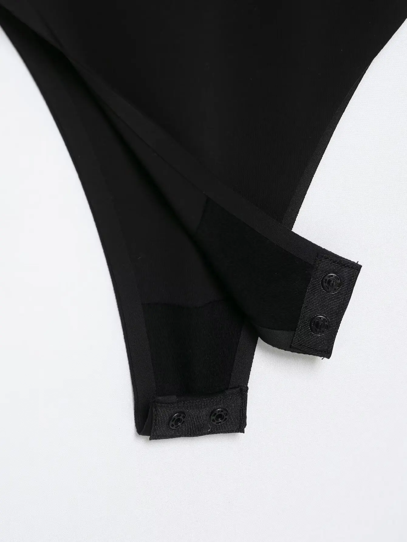 TFMLN Sommer Damen Bodysuit mit Herzausschnitt, ärmellos, einfarbig, Trägerlos, Thong, Body Shaper, Alltagskleidung, 2026 Neu – Detail 5