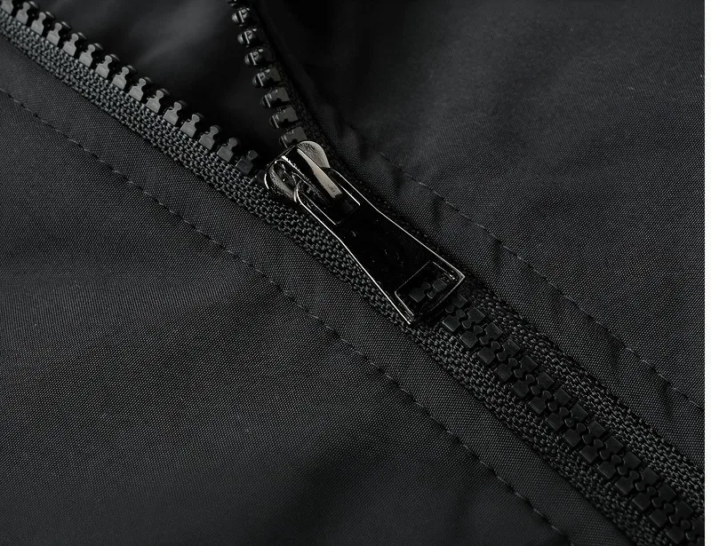 Herrenjacke in Übergröße, Schwarz, 6XL, 7XL, 8XL, Herbst/Winter, langärmelig, Stehkragen, Reißverschluss, Taschen, 100-180 kg, Herrenbekleidung in großen Größen. – Detail 10
