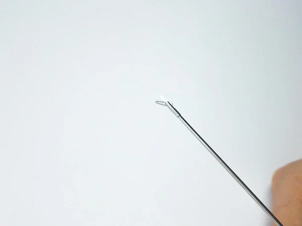 Pinza per cistoscopia medica per urologia chirurgica