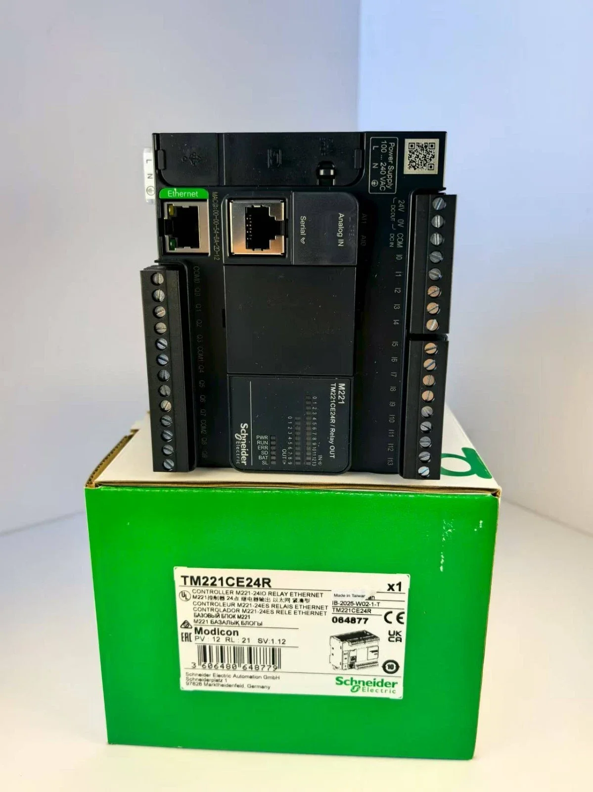 nuovo-e-originale-controller-logico-tm221ce24r-modicon-m221-24-io-rele-ethernet