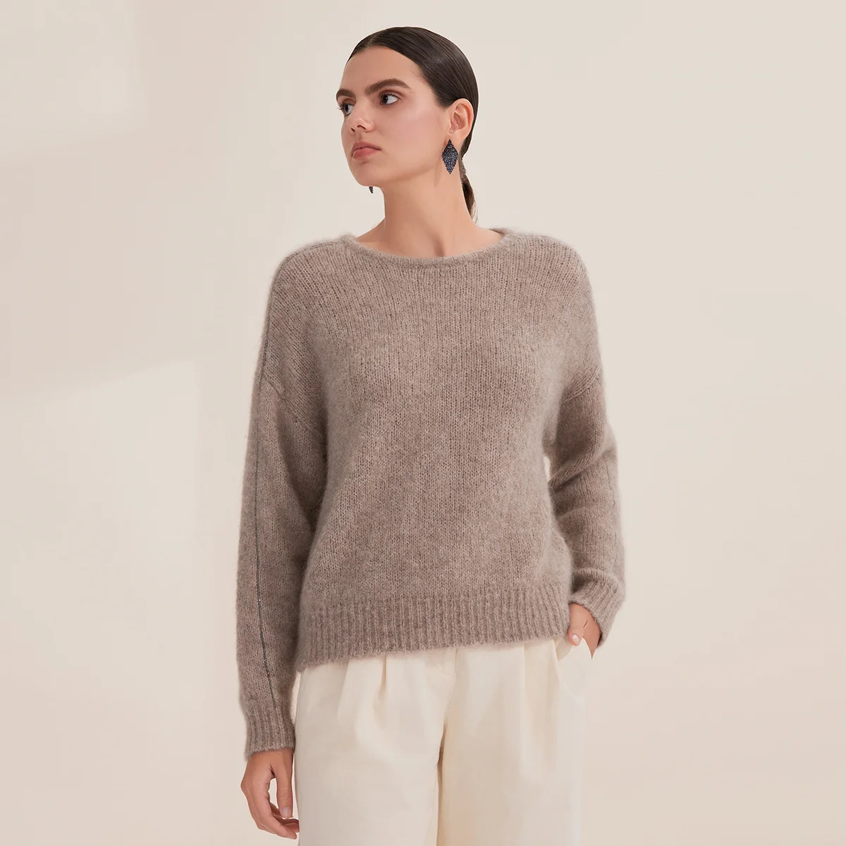 

BY4521310 Women's Luxurious Mohair Blend Sweater Pullover Crewneck Long Sleeve Fall Fashion for Ladies