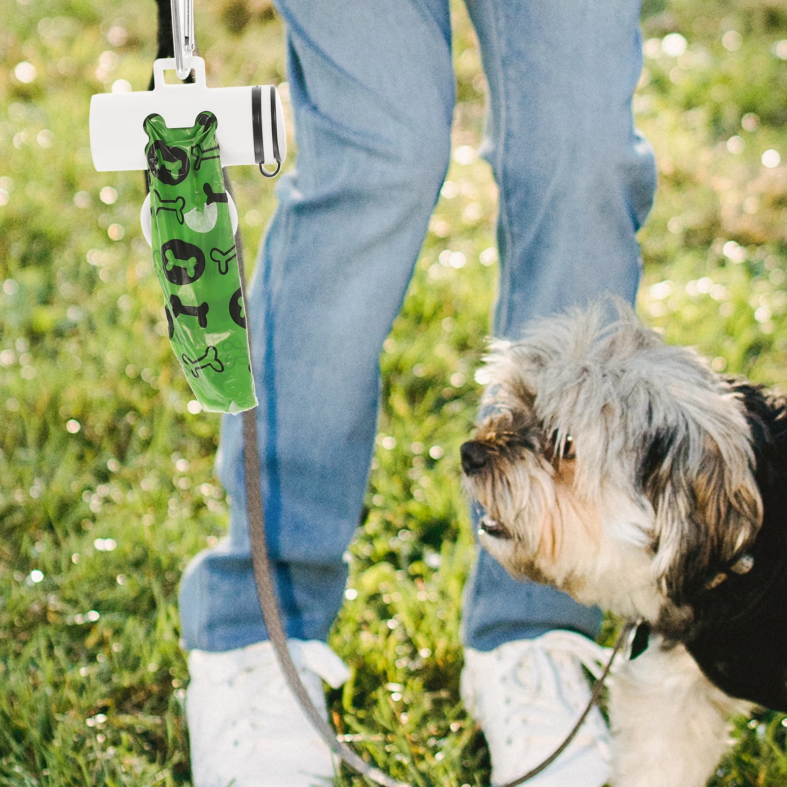 

Poop Bag Dispenser Lightweight Portable Hanging Design White Color Dog Supplies Wear Resistant Breathable Material