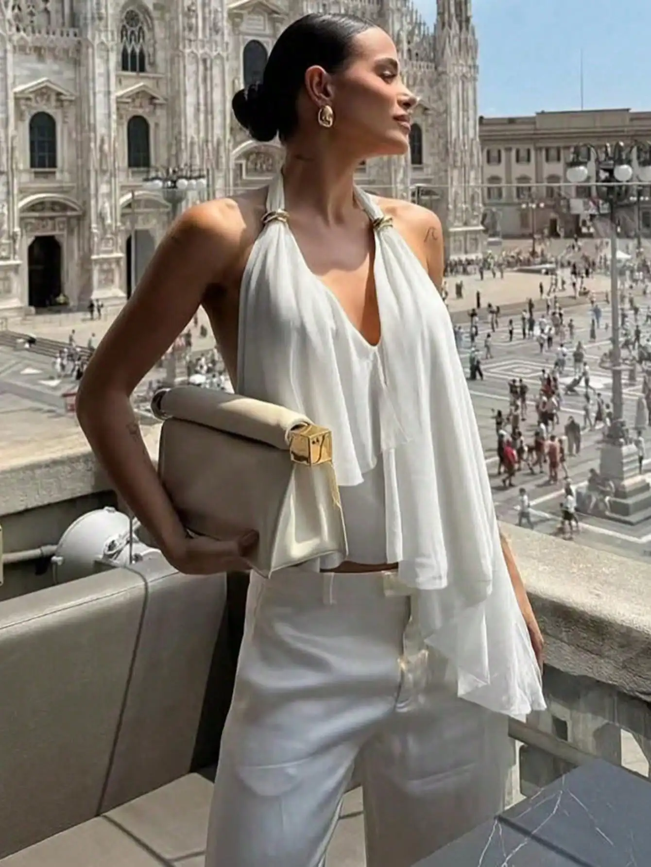 Nuovo bralette con scollo a V e scollo all'americana: schiena aperta sexy con spalline asimmetriche e stile elegante