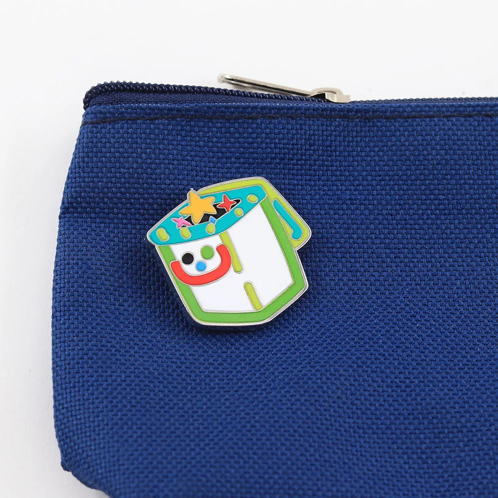 Lustige Jack-in-the-Box Emaille-Pins Retro Zirkus-Clown Überraschungsbox Broschen Niedliche Bunte Stern-Abzeichen Cartoon Rucksack Anstecknadel J – Detail 5