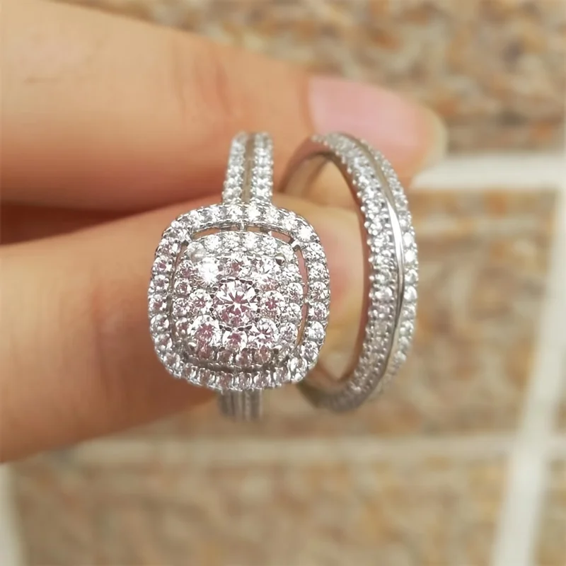 Juego de 2 piezas: anillo brillante con circonitas sintéticas microincrustadas, diseño cuadrado, ideal para novias, compromiso, boda, aniversario, propuesta de matrimonio, uso diario, accesorio de vestir, regalo económico y de buena calidad para el Día de San Valentín, joyería para mujer.
