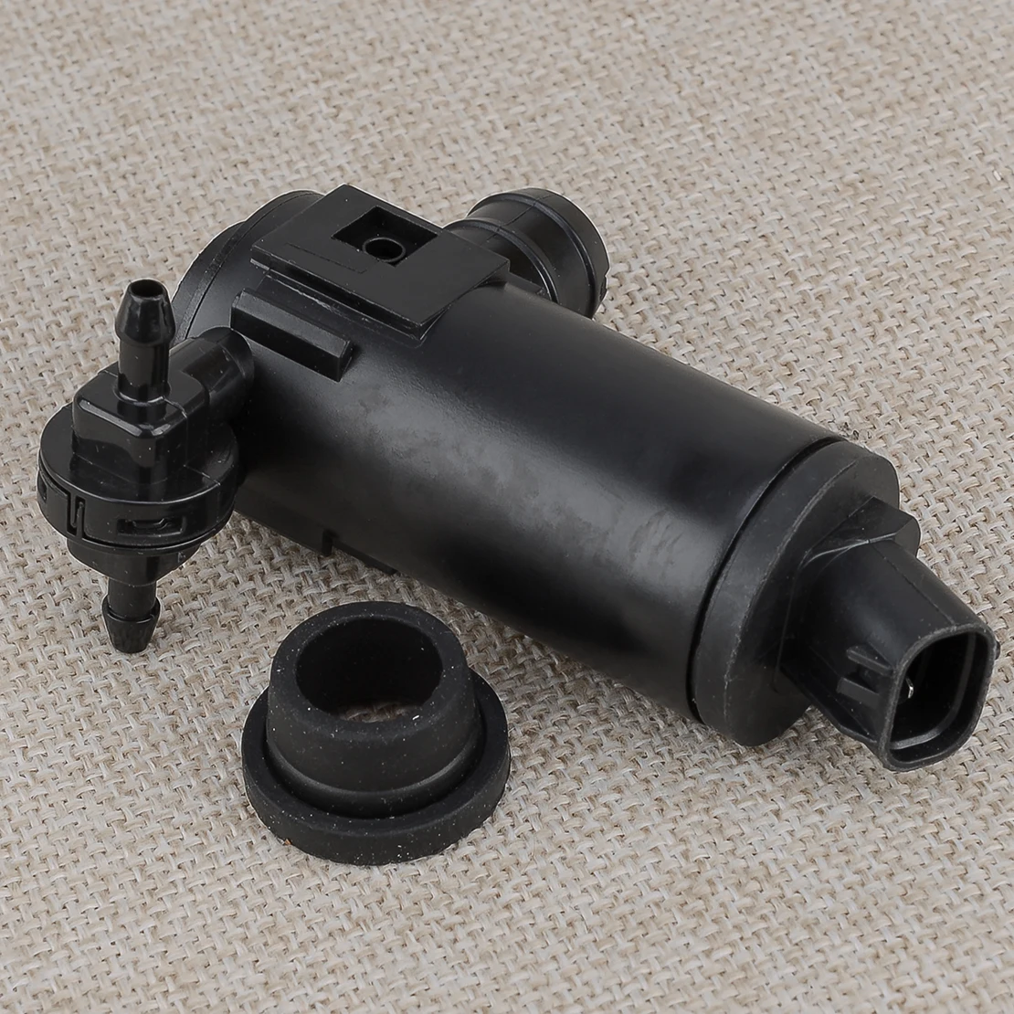 

85330-0E031 Windshield Washer Pump Fit for Lexus RX UX Toyota C-HR Corolla Highlander Prius RAV4 Sienna 85330-0E030 85330-47100