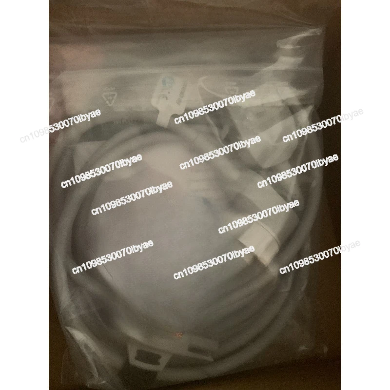 

Для кабеля AED MR6701