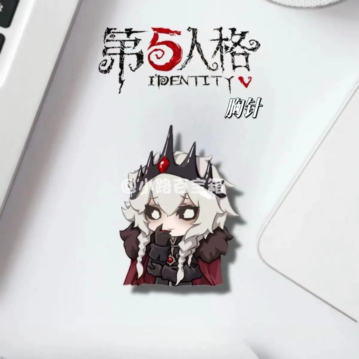 5PCS Ithaqua Badges Pins Anime Identity Ⅴ 2024 New Brooch  Cosplay Acrylic Brooches School Bag Pendant Clothes Accessorie Gift