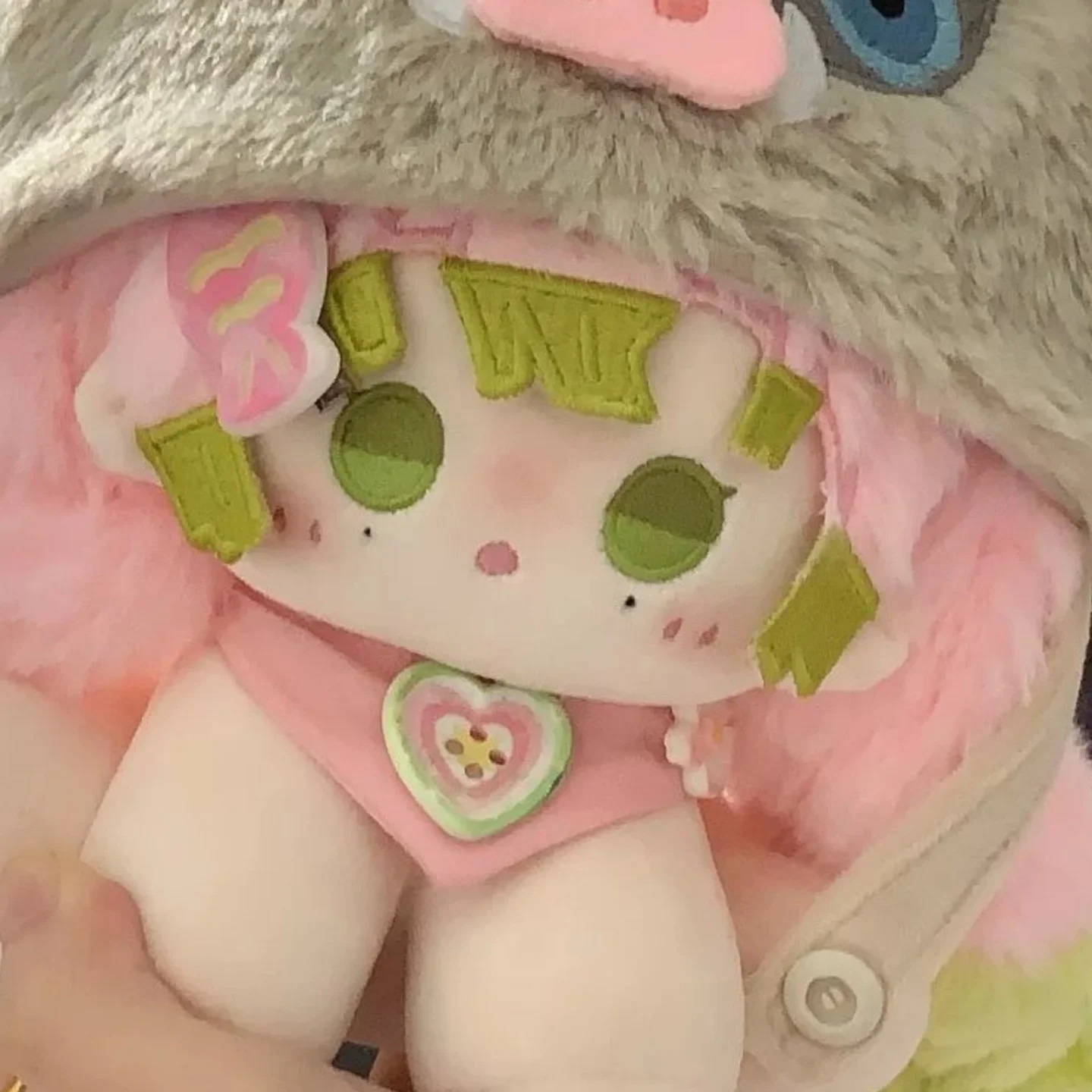 Kanroji Mitsuri coton poupée démon Slayer Anime thème 15 cm peluche compagnon de fourrure à collectionner peluche Figure cadeau