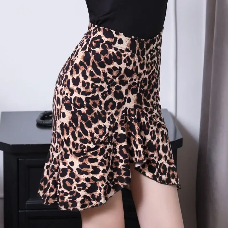 2024 Spring New Leopard Print Half Skirt Performance Latin Dance Skirt with Lined Ruffle Irregular Skirt for Women