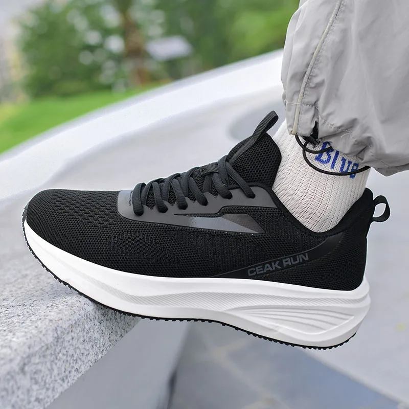 Mens Shoes Four Seasons Breathable Soft Bottom Men Shoes Outdoor Running Shoes Fashion  Men Sports Shoes Fashion Lace Up Daily