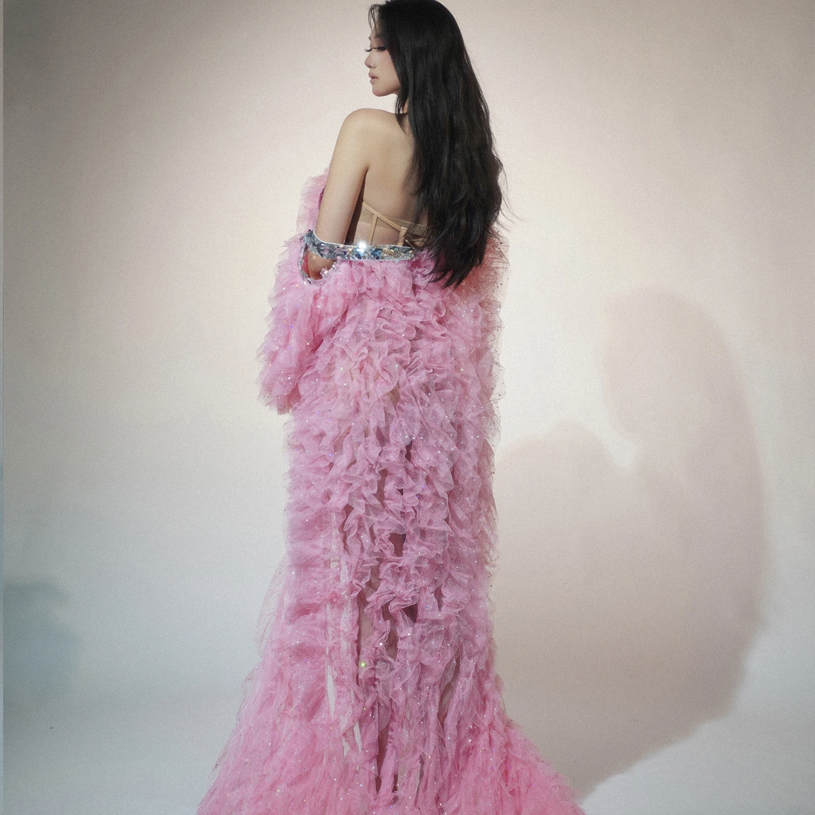 Women Long Jacket Pink Tulle Fluffy Cape Ruffles Coat Long Sleeve Stage Performance Celebrate Club Birthday Party Drag Queen