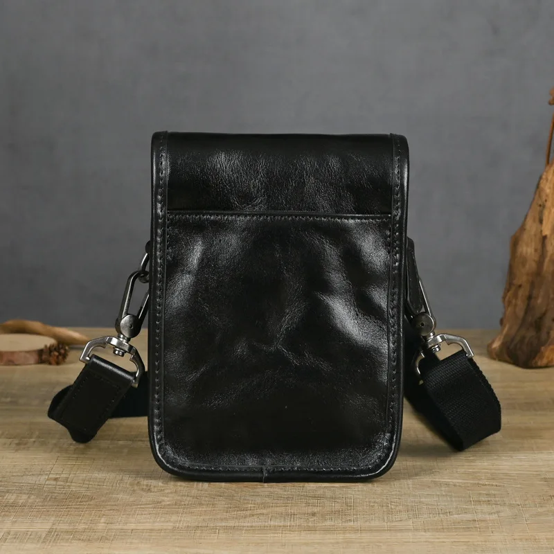 LD-Leather Phone Bag for Men, Casual and Versatile, Vegetable Tanned Cowhide Top Layer Cowhide Shoulder Bag