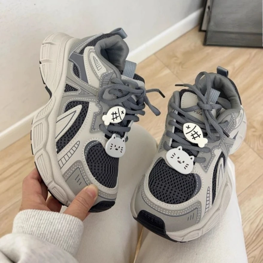 

Women's Dad Shoes 2025 Spring Student Versatile Retro Thick Sole Height Increasing Breathable Mesh Sneakers Soft Sole Thin Style