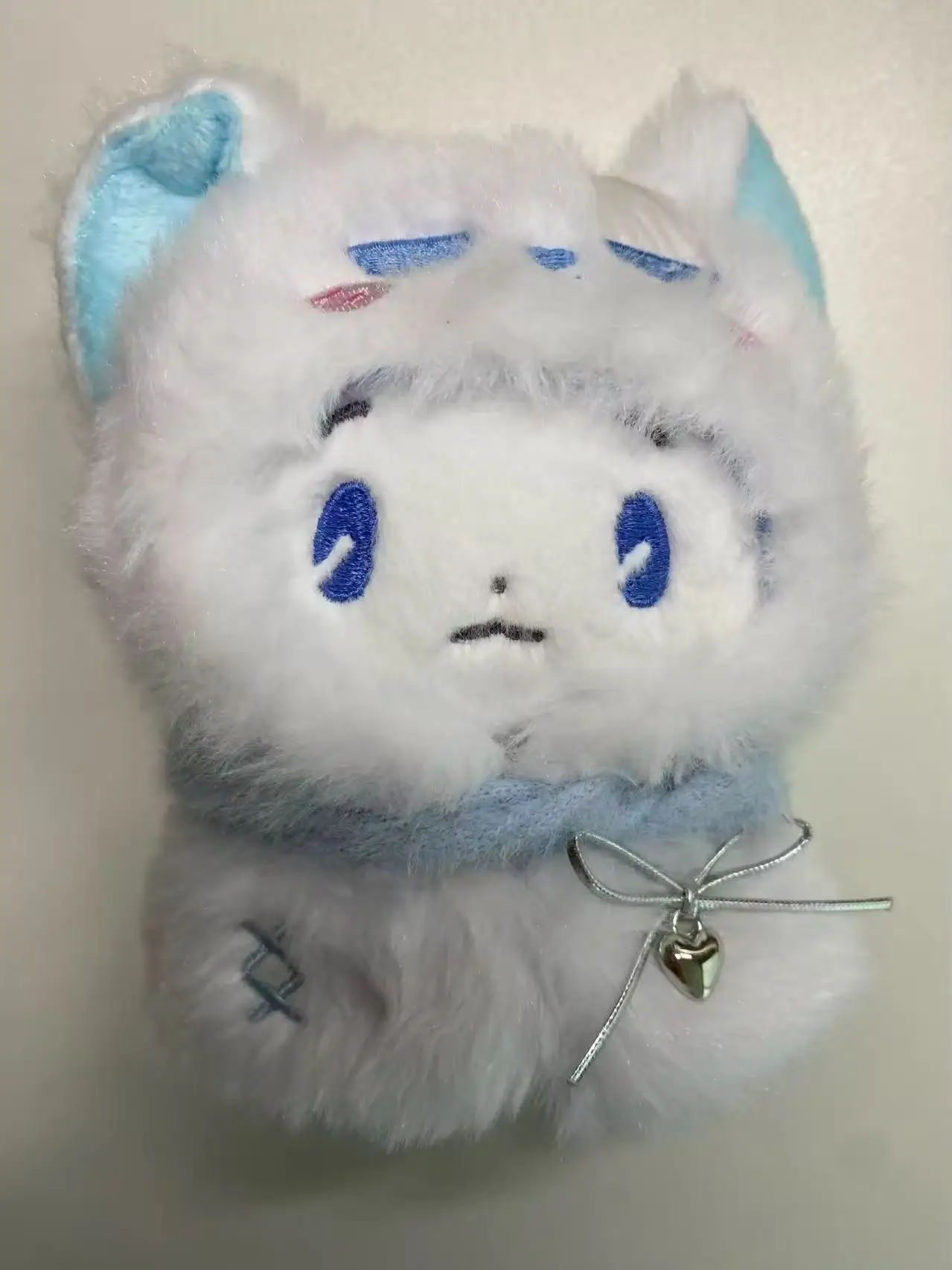 

Cute Animal 10cm Doll Clothing, Premium Doll Accessories Cloak for Collectors or Display - Kawaii White Cat Plush Cape Costume
