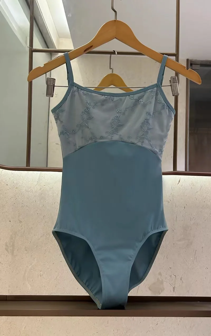 Body per danza classica per adulti nuovo Design senza maniche pratica danza Custome elegante ginnastica tuta da balletto donna