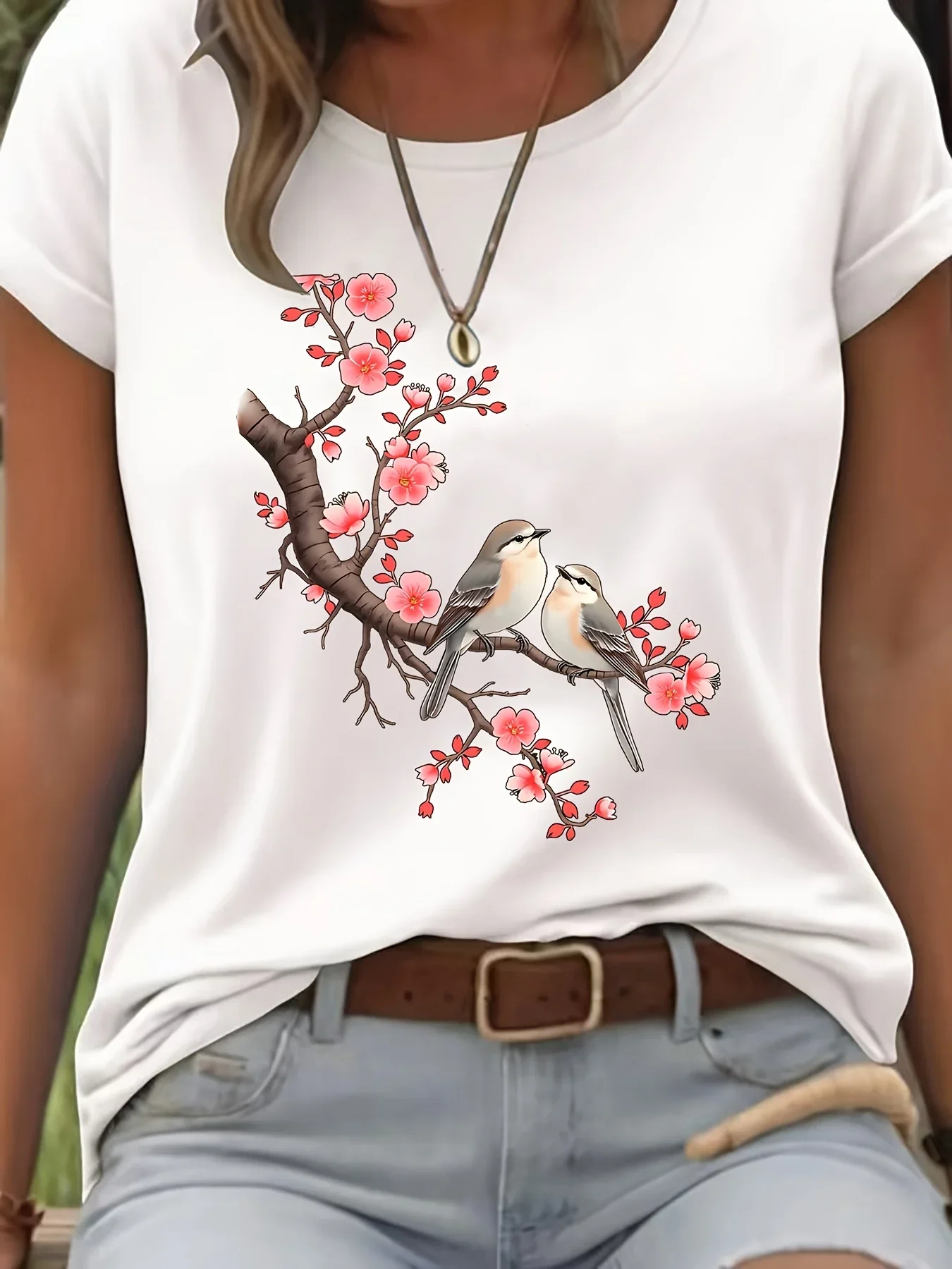 Camiseta informal para mujer con gráfico de flor de cerezo y pájaros camiseta transpirável suave y cómoda para veranográfico de
