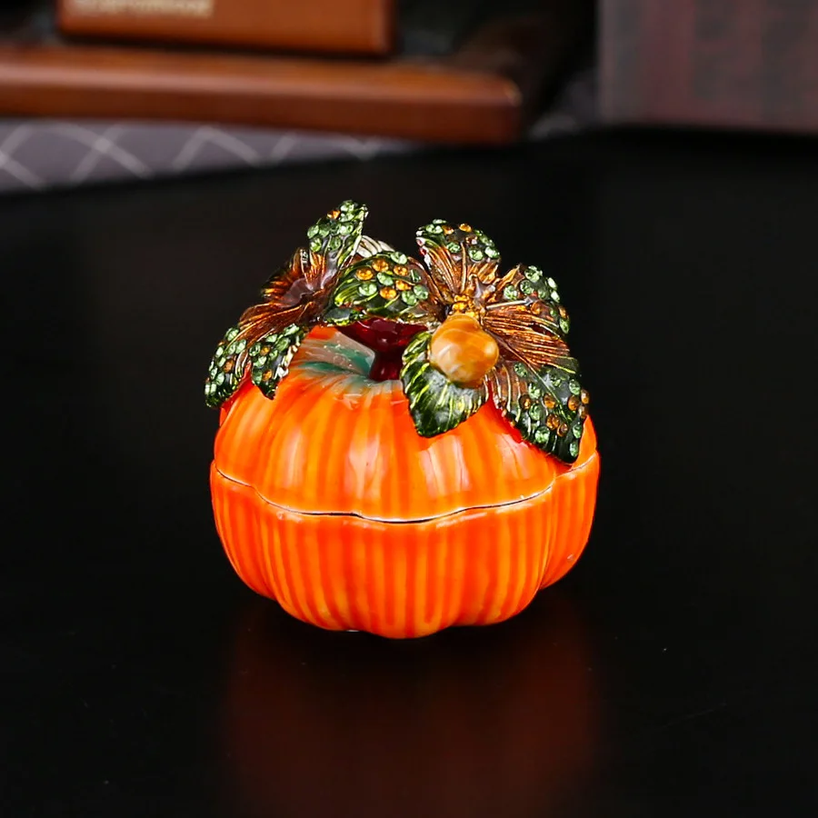 

Creative Pumpkin Trinket Box Enameled Jewelry Box for Necklaces Earrings Christmas Festival Birthday Gift Home Decor