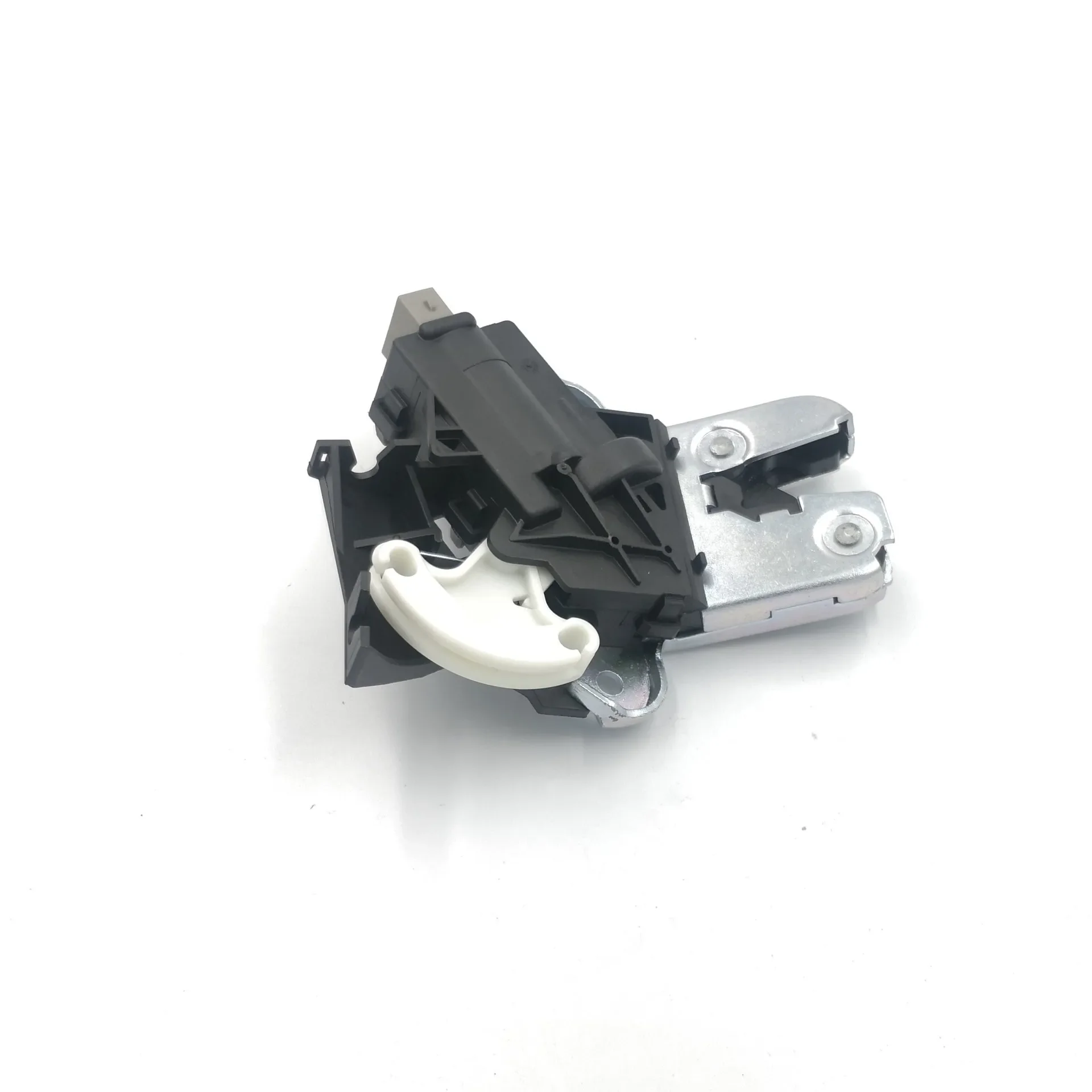 

YOMI For VW Eos Jetta MK5 Passat B6 B7 CC Free Shipping Bootlid Rear Trunk Lid Lock Latch 4F5827505D