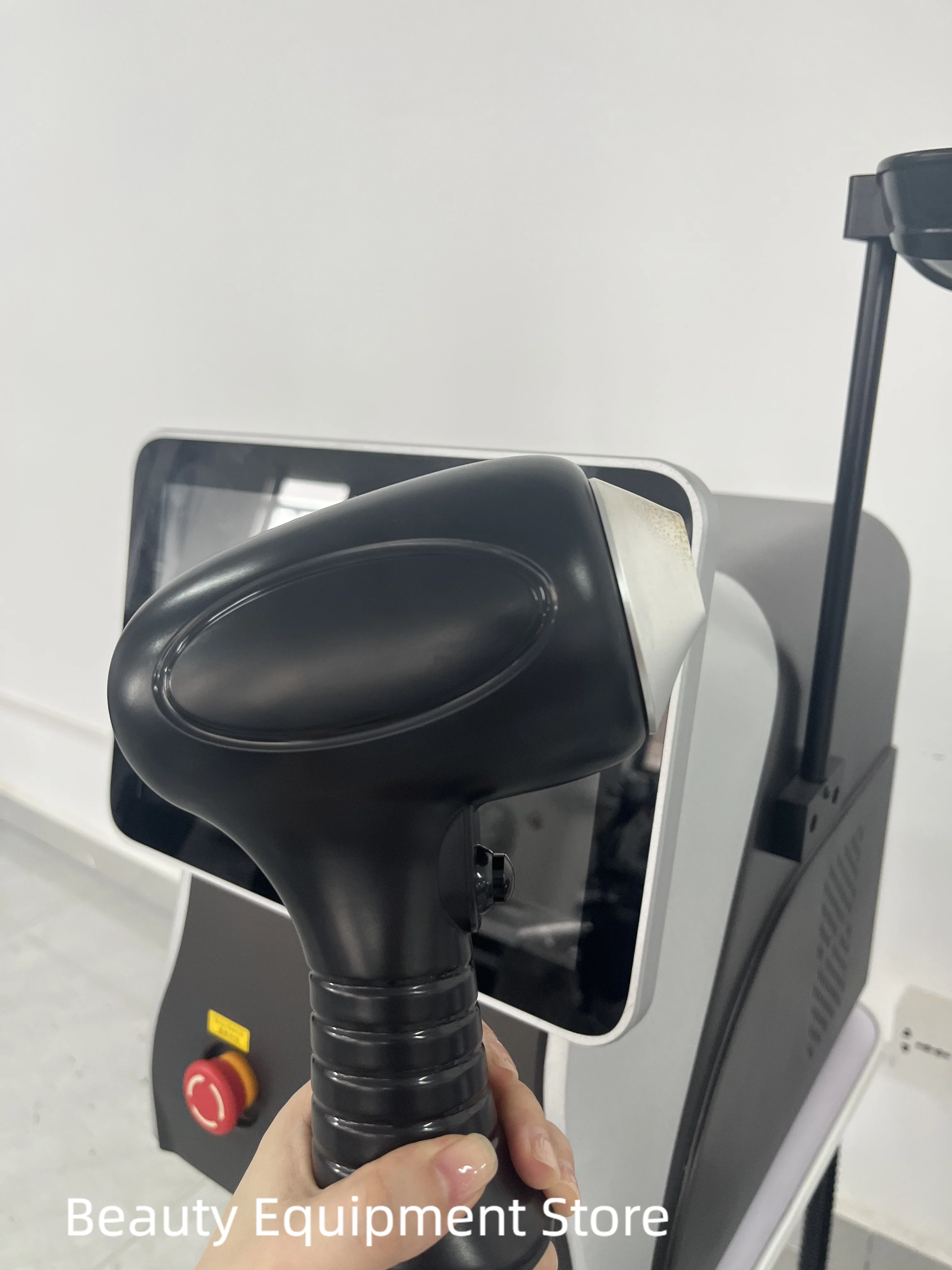 Laser Hair Removal Machine Professional Diode Laser Epilator Hair 3 Wavelength 755 808 1064nm Painless Hair Removal