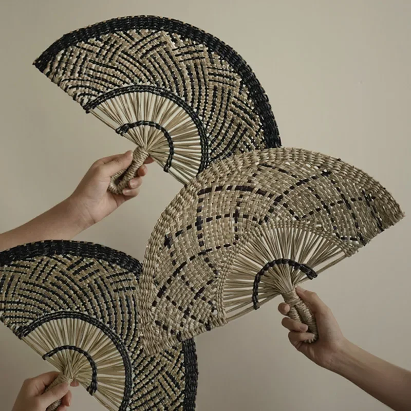 Chinese Style Pure Handmade Woven Decorative Fan Summer Beach Hand Fan Ins Style Craft High-Grade Gift Ornaments New