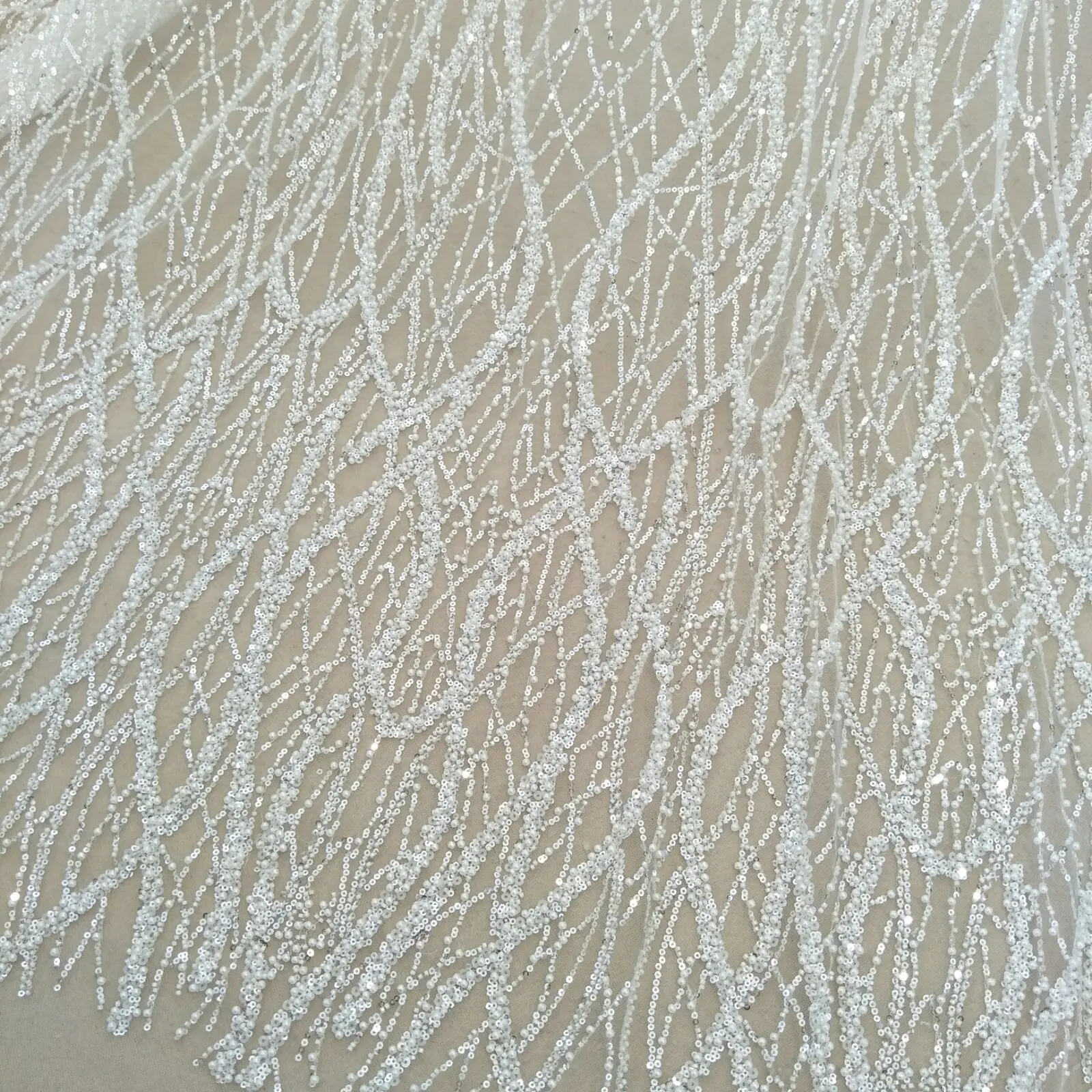 2024  ivory newest design wedding gown dress lace fabric bridal with beads 130cm width wedding dress lace sell by yard