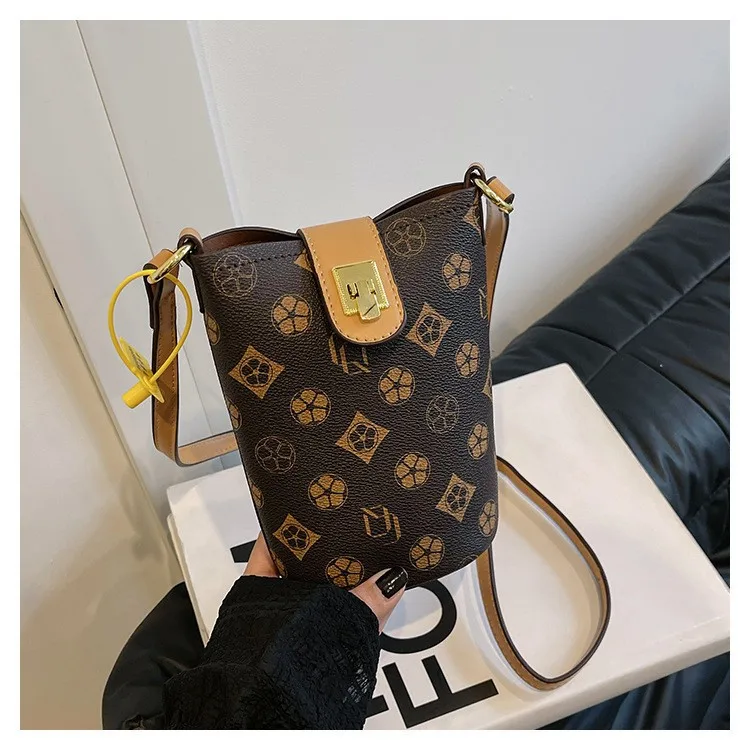 

Vintage Print Bucket Bag Minimalist Shoulder Purse for Women Textured Crossbody Tote Versatile Day-to-Night Bag Chic Sling Bag​