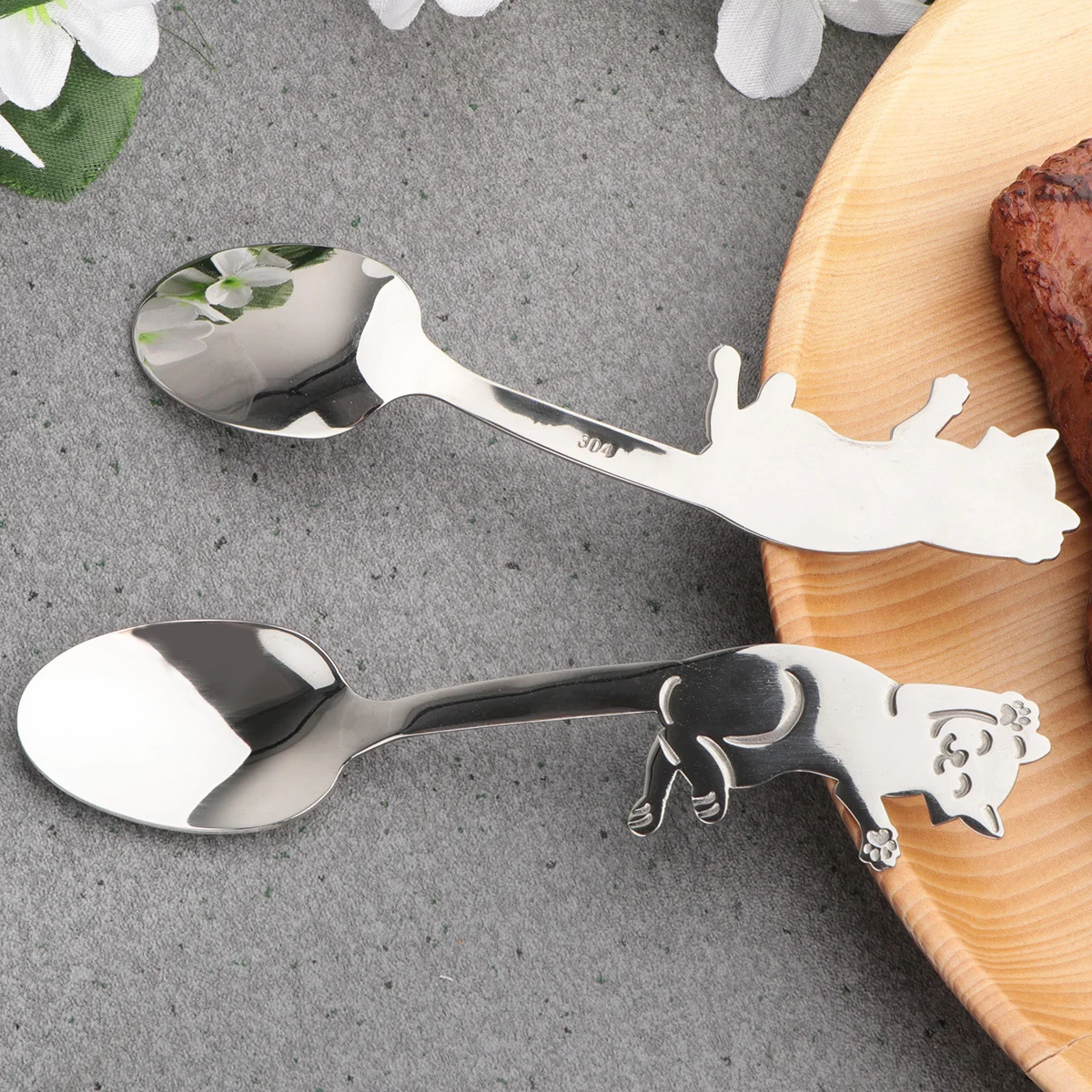 

2Pcs Stainless Steel Cat Spoon Mirror Polished Hanging Cup Coffee Dessert Scoop Modern Design Exquisite Grinding Bright