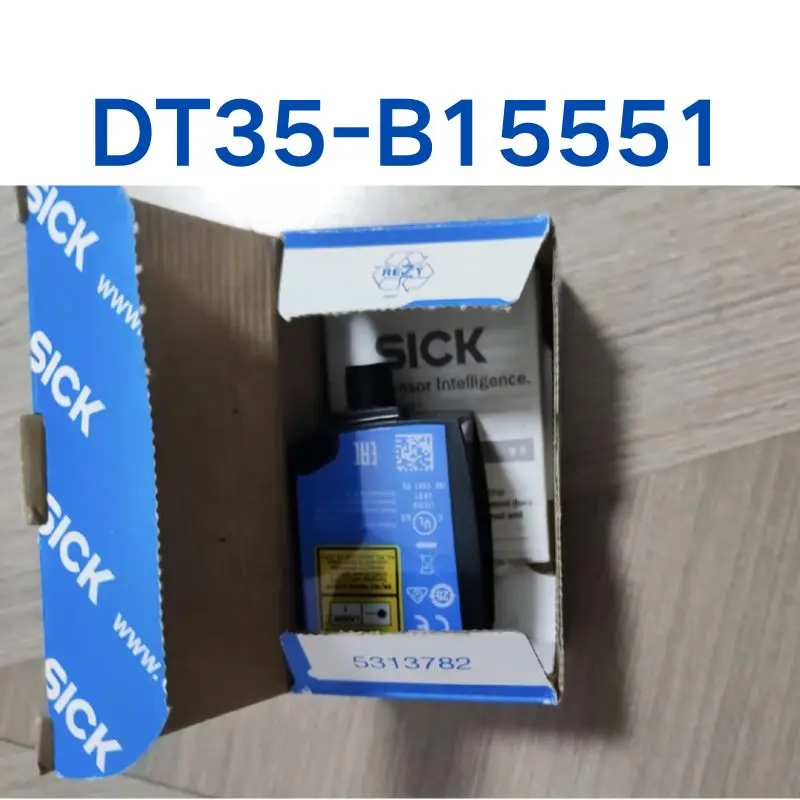 New Laser sensor DT35-B15551, order number 1057651 Quick Shipping