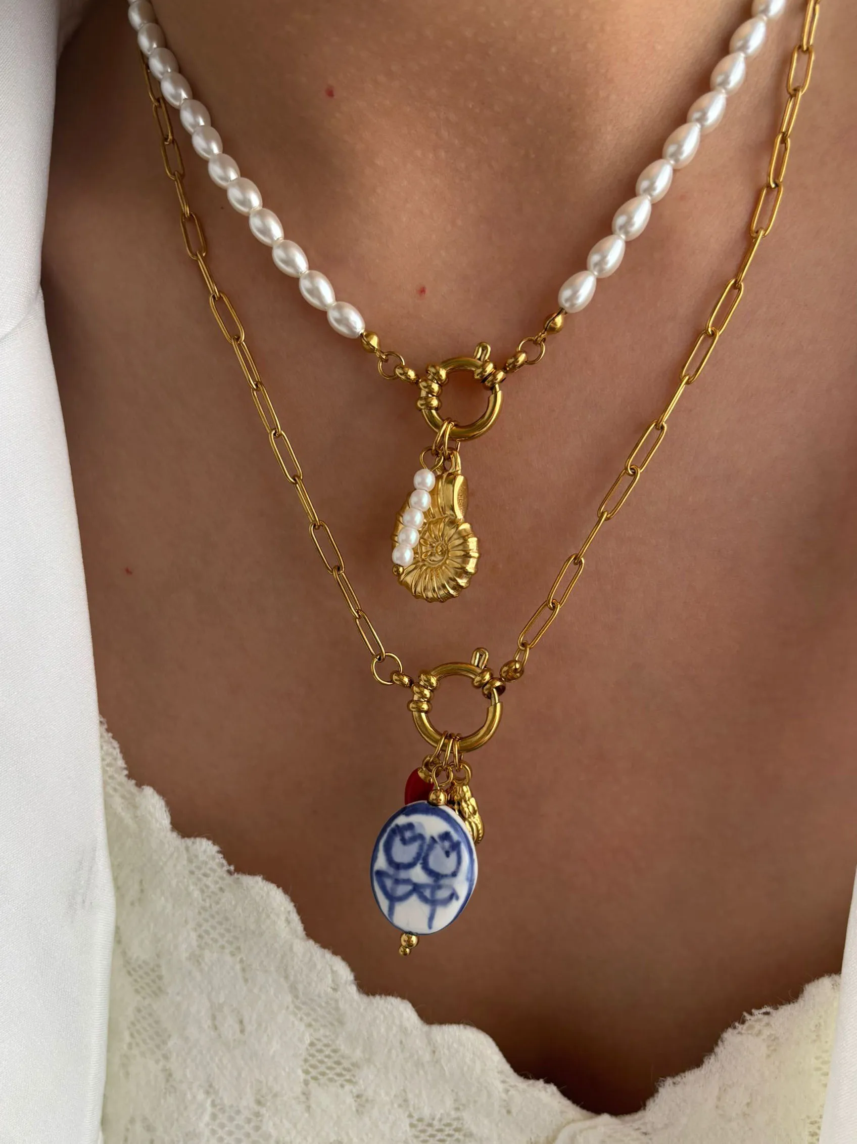 Peri'sbox البوهيمي الأحمر المينا الفلفل الحار السيراميك تقليد اللؤلؤ محارة المرأة قلادة قلادة الفولاذ المقاوم للصدأ مجوهرات ساحرة ﻿