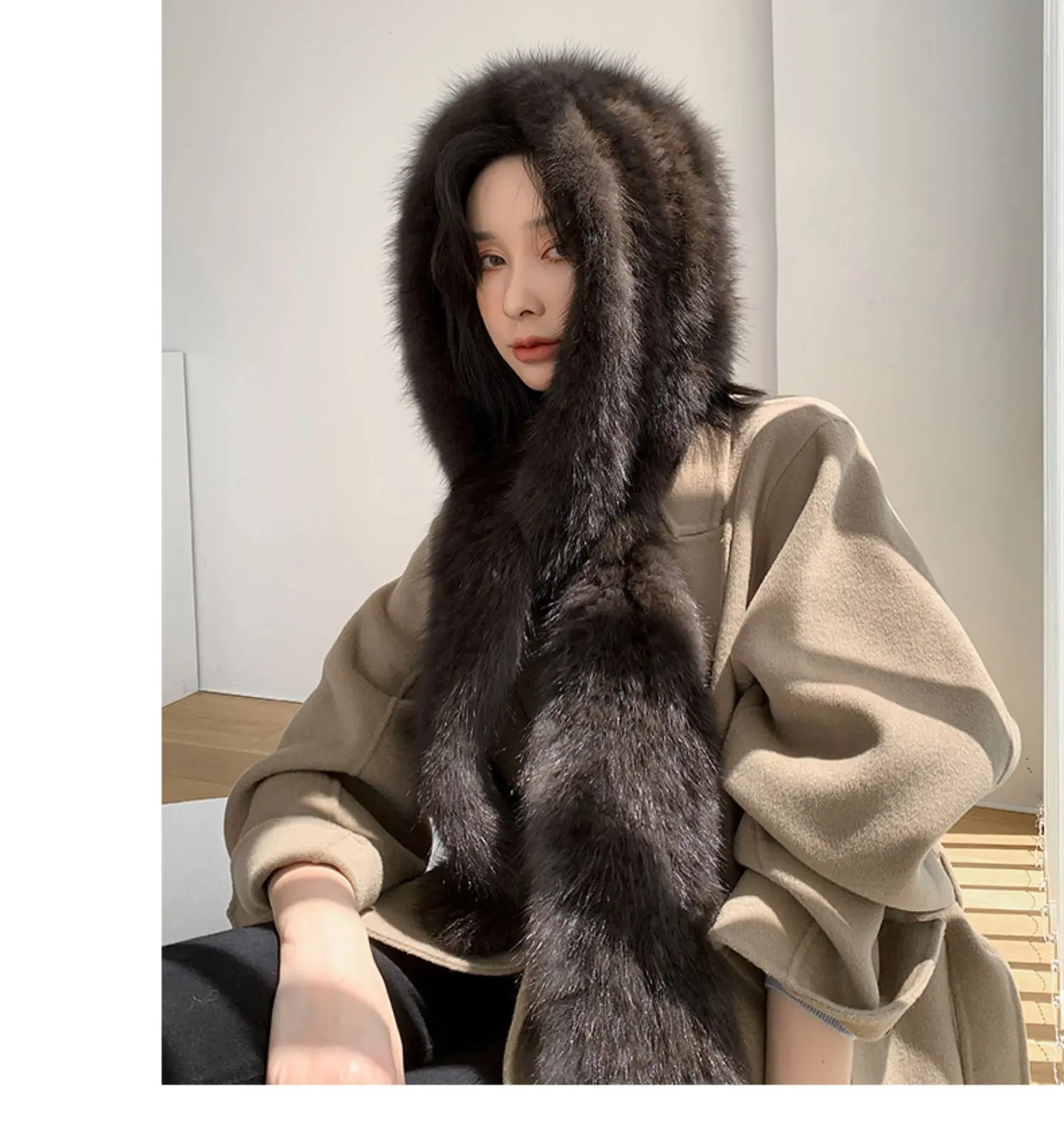 2024 Ladies Women Fashion Real Sable Fur Hooded Scarf Luxury Sable Fur Hat with Scarf Shawl